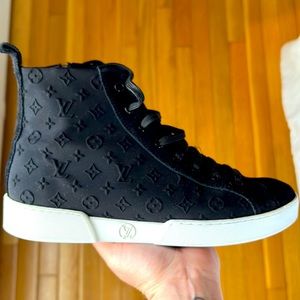 Louis Vuitton Stellar Cloth Trainers in Black size 37.5